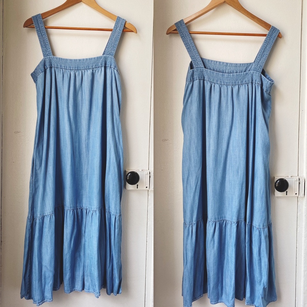 Summery Gap Sleeveless Dress